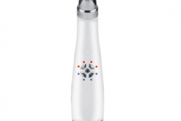 RF Ultrasonic Facial Device for advanced skin care, combining radiofrequency and ultrasonic technology to tighten, lift, and rejuvenate your skin.